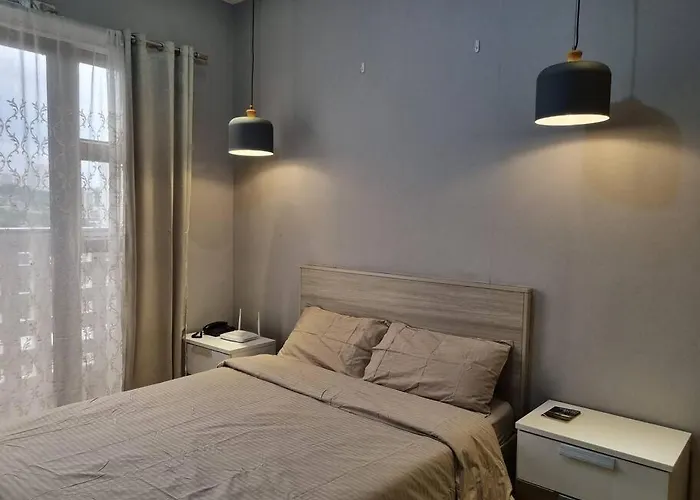 Cozy 5 Min Walk From Ayala, Business Park *