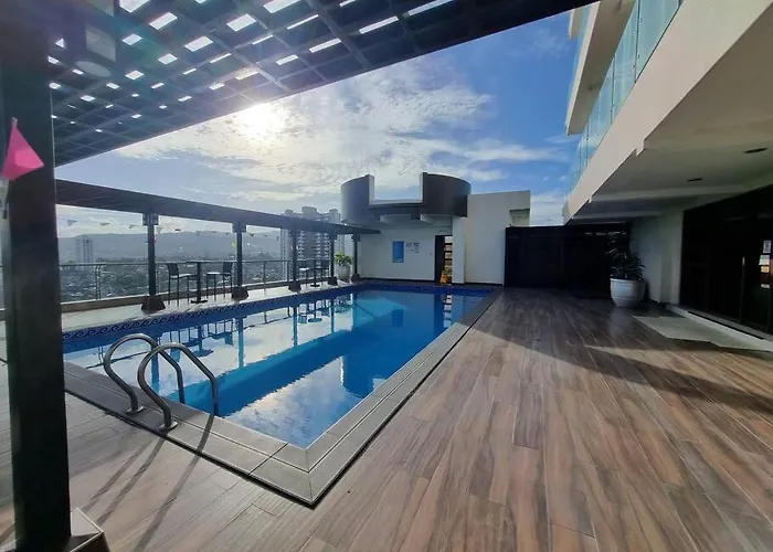 Cozy 5 Min Walk From Ayala, Business Park セブ市